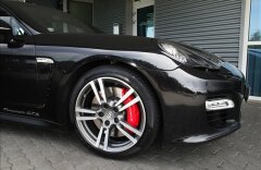 Porsche Panamera GTS, Alcantara