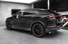 Lamborghini Urus Carbon Akrapovič Pano