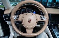 Porsche Panamera Diesel, vzduch, navigace, nezávislé