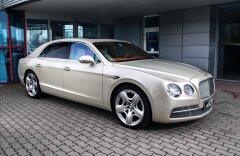 Bentley Continental Flying Spur W12 Muliner, entertainment