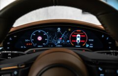 Porsche Taycan Turbo S, Keramiky, Pano, HuD