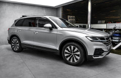 Volkswagen Touareg V6 3,0TDI 4M LED Vzduch Tažné