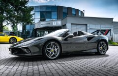 Ferrari F8 3,9 F8 spider V8, Lift, racing sedačky, kamera, CZ