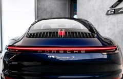 Porsche 911 Carrera S Coupe, PDCC, CHRONO, šíbr, CZ