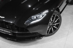 Aston Martin DB11 5.2 V12