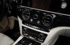 Rolls-Royce Ghost 6,8 BESPOKE AUDIO, STARLIGHT