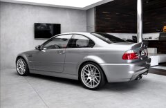 BMW M3 CSL coupe