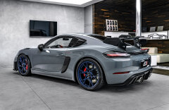 Porsche 718 Cayman GT4 RS