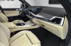 BMW X7 xDrive40d, M-paket, Individual, Panorama