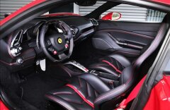 Ferrari Ostatní 488 GTB, Rosso Scuderia, skladem
