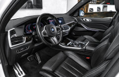 BMW X5 M50d, vzduch, head-up, H/K