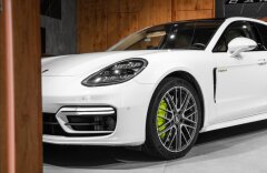 Porsche Panamera 2,9 4S E-HYBRID, BOSE, PANO, PDLS+