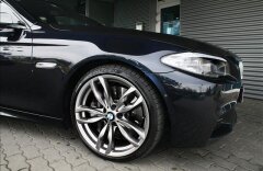 BMW Řada 5 M 550d xDrive,Panorama,Ventilace