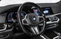 BMW X5 M50d, vzduch, head-up, H/K