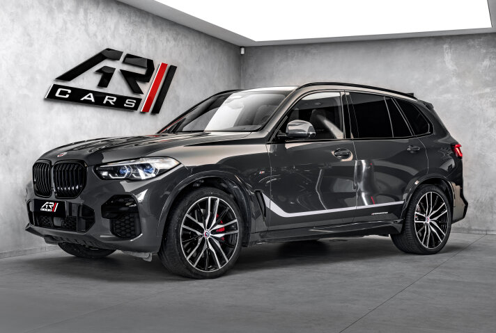 BMW X5 M50i xDrive, First Class, Business, Innovation