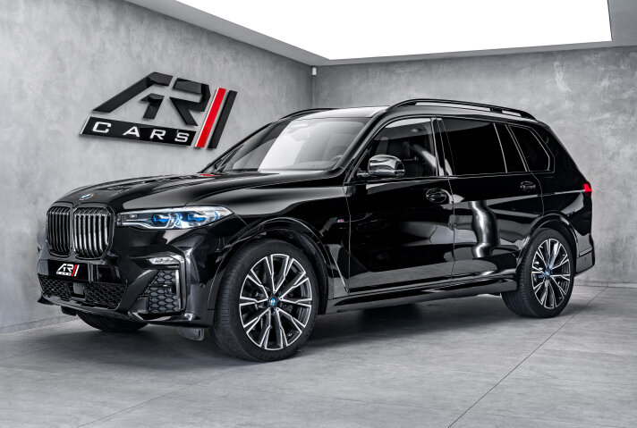 BMW X7 M50i xDrive Individual Pano