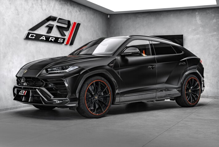 Lamborghini Urus Carbon Akrapovič Pano