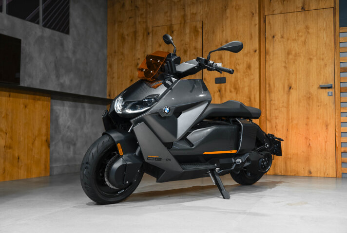 BMW C BR CE04