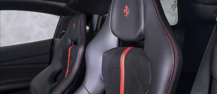 Ferrari 488 GTB racing seats, Alcantara, kamera,karbon