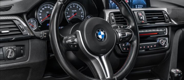 BMW M4 M4 Manuál, Akrapovič, Karbon, HUD